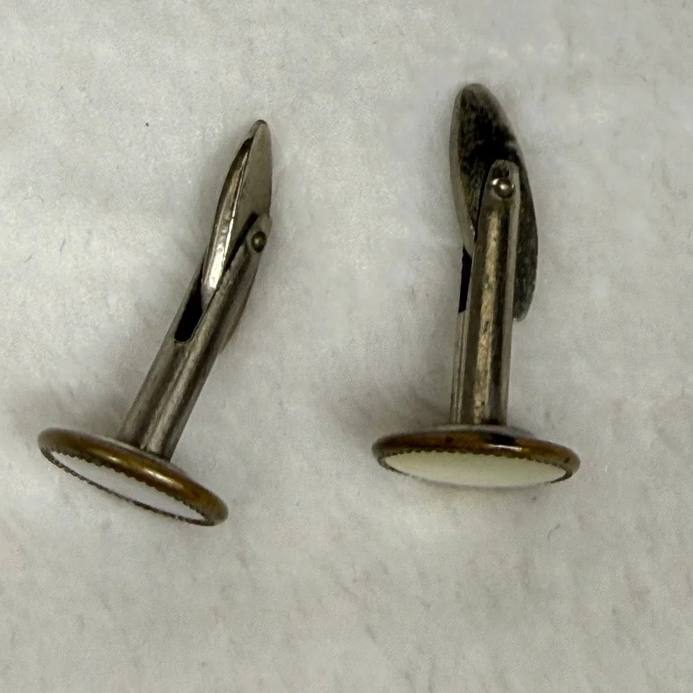 Vintage Round Mother of Pearl Cufflinks Silver Tone‎ Milgrain Edge Art Deco